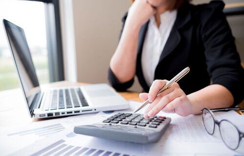 Kế toán là gì? Các công việc của kế toán cần làm 2023